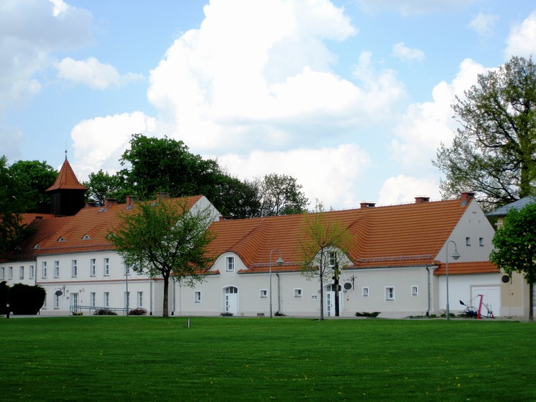 n_14.53.31 Krzyzowa (Kreisau).jpg